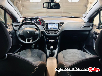 Peugeot 208 — 11