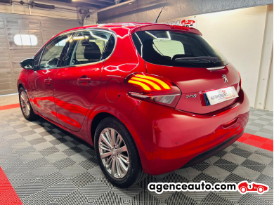 Peugeot 208 — 7