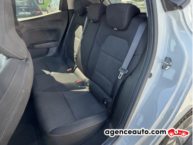 Renault Clio — 12