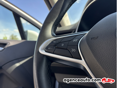 Renault Clio — 21