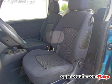 Peugeot 1007 — 12
