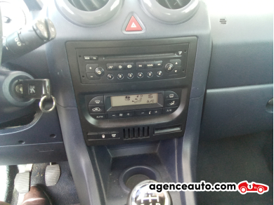 Peugeot 1007 — 10