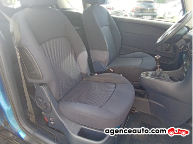 Peugeot 1007 — 13