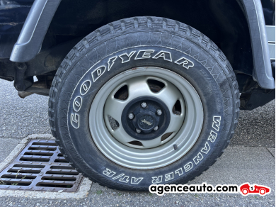 Jeep Wrangler — 16