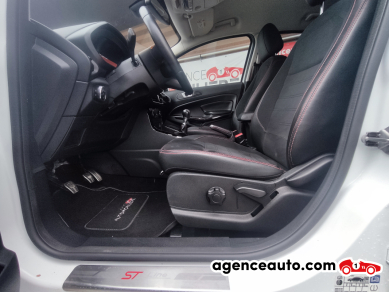 Ford Ecosport — 23