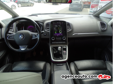 Renault Scenic — 15