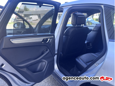 Porsche Macan — 17