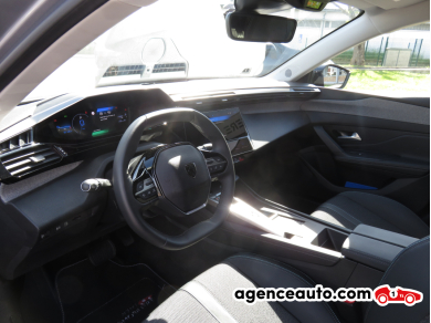 Peugeot 308 — 9