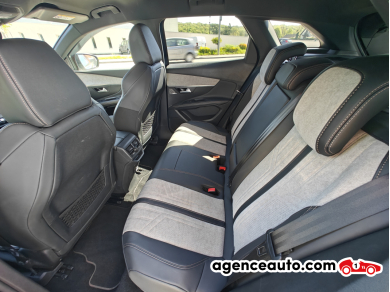 Peugeot 3008 HYbrid4 — 12