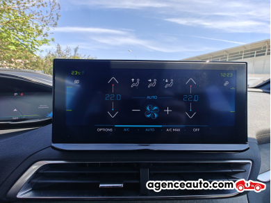 Peugeot 3008 HYbrid4 — 25