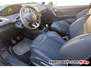 Peugeot 208 — 11