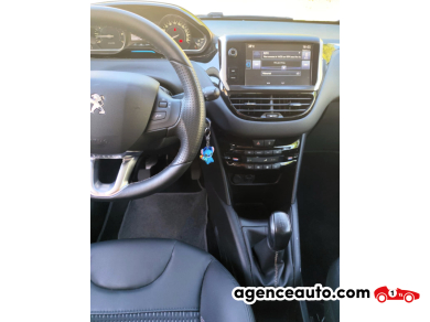 Peugeot 208 — 17