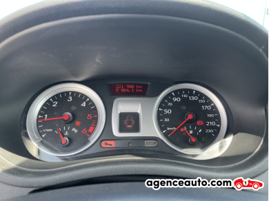 Renault Clio — 30