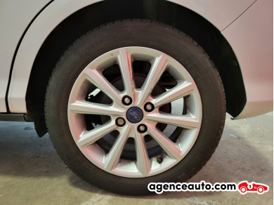 Ford B-Max — 30