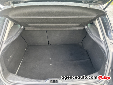 Renault RENAULT MEGANE III — 15