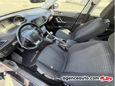 Peugeot 308 — 9