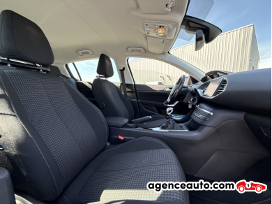 Peugeot 308 — 26