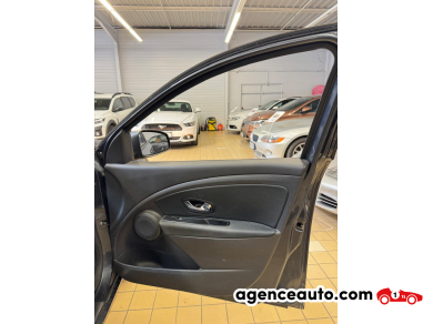 Renault Megane Estate — 26
