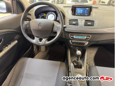 Renault Megane Estate — 12