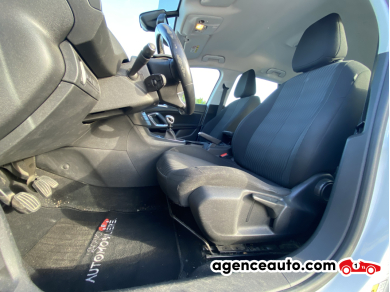 Peugeot 308 — 12