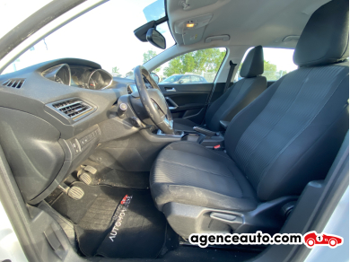 Peugeot 308 — 11