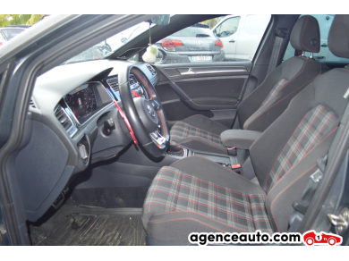 Volkswagen Golf — 12