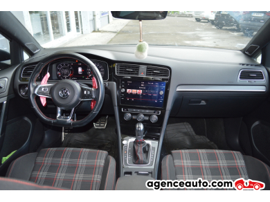 Volkswagen Golf — 9