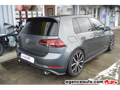 Volkswagen Golf — 7