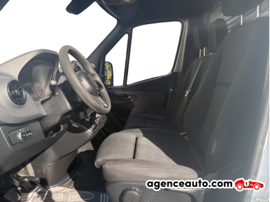 Mercedes Sprinter — 10