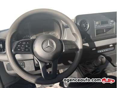 Mercedes Sprinter — 13