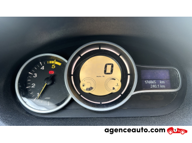 Renault Megane coupe — 19