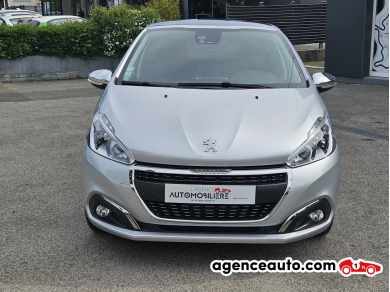 Peugeot 208 — 3