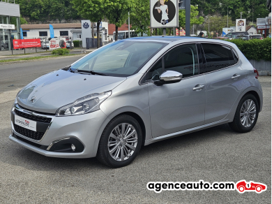 Peugeot 208 — 4