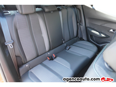 Peugeot 2008 — 11