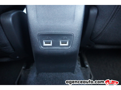 Peugeot 2008 — 28