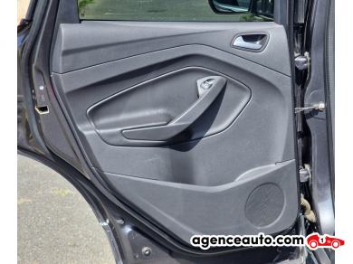 Ford Kuga — 32
