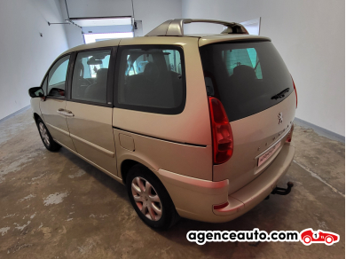 Peugeot 807 — 5