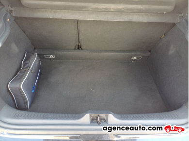 Renault Clio — 25