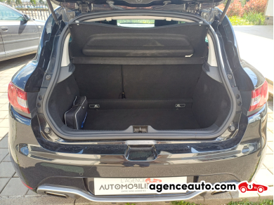 Renault Clio — 24