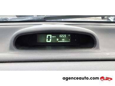 Renault Twingo — 14
