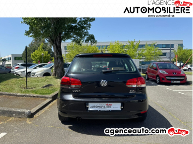 Volkswagen Golf — 3