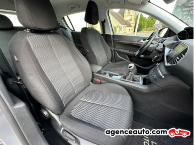 Peugeot 308 — 10
