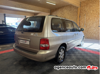Kia Carnival — 4