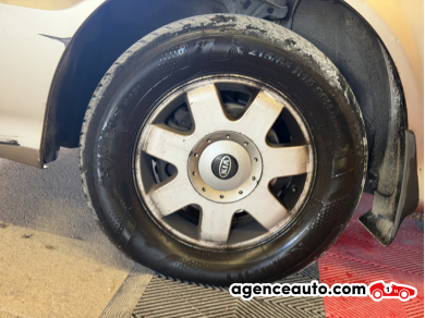 Kia Carnival — 17