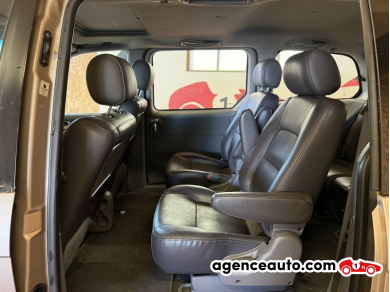 Kia Carnival — 13