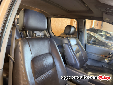 Kia Carnival — 12