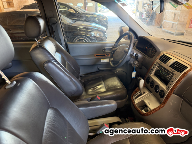 Kia Carnival — 11