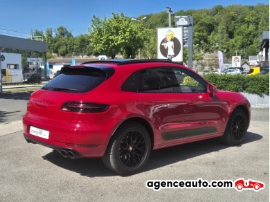 Porsche Macan — 23
