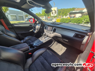 Porsche Macan — 14