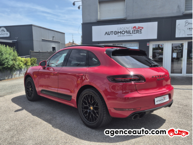Porsche Macan — 22